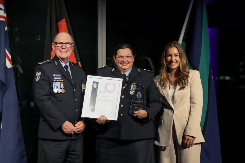 Outstanding female leader award eloise hamlett